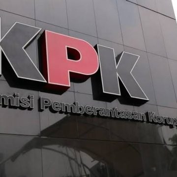 KPK Periksa Sejumlah Legislator dan Pejabat Pemkab Tulungagung