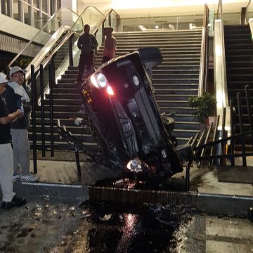 Pengendara Kendaraan Roda Empat Diduga Tewas Akibat Kecelakaan Tunggal