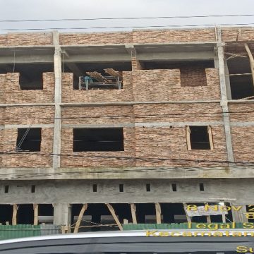 Bangunan Yang Diduga Menyalahi Aturan  (PBG) Bebas Beroperasi