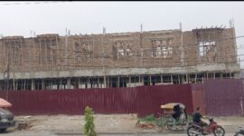 Bangunan di Komplek Mutiara City, Jalan Rahayu, Pukat Banting 1, Medan, yang diduga perlu mendapat pengecekan terkait PBG dan kesesuaian peruntukannya.Foto: Herianto 