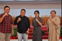 Foto : Ketum HBB DPP Lamsiang  Sitompul, SH,MH, Ketua Panitia Mubes  Tomson M Parapat , SH,MH , Beserta Pengurus Kepanitian MubesHBB